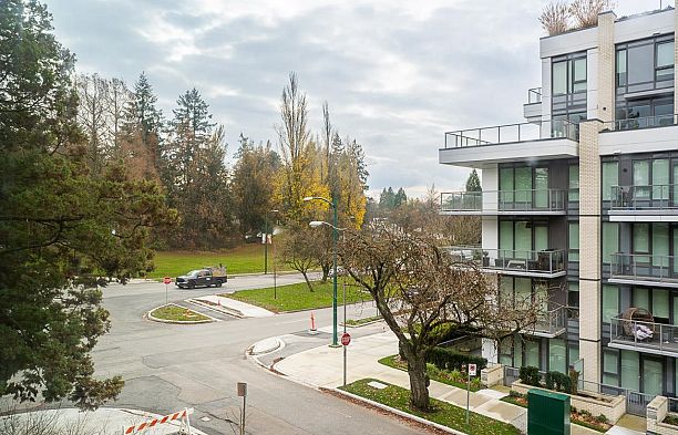 301 505 W 30th Avenue Cambie