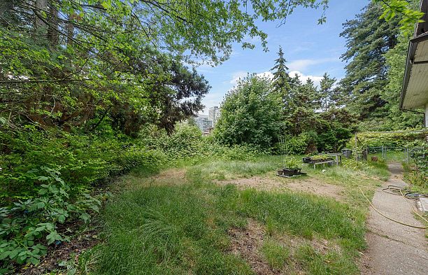 7957 Columbia Street Marpole