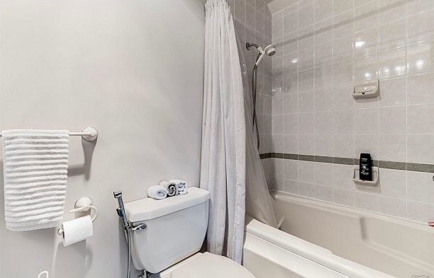 204 3188 Camosun Street Point Grey