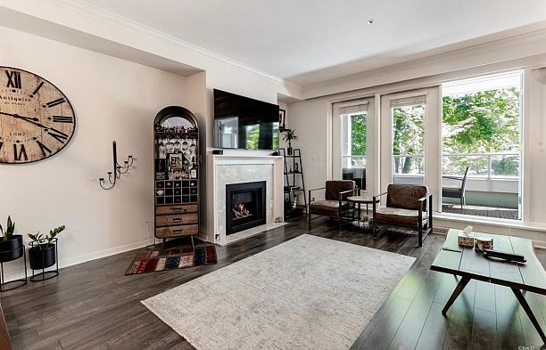 204 3188 Camosun Street Point Grey