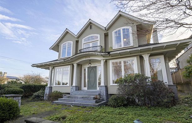 3808 W 13th Avenue Point Grey