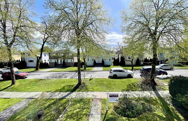 937 W 18th Avenue Cambie