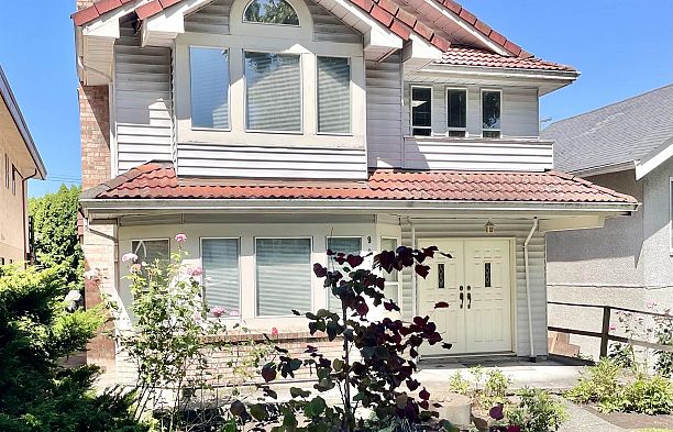 937 W 18th Avenue Cambie