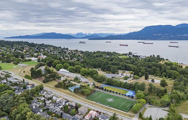 4077 W 13th Avenue Point Grey