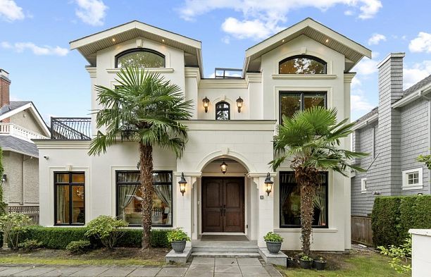 4077 W 13th Avenue Point Grey