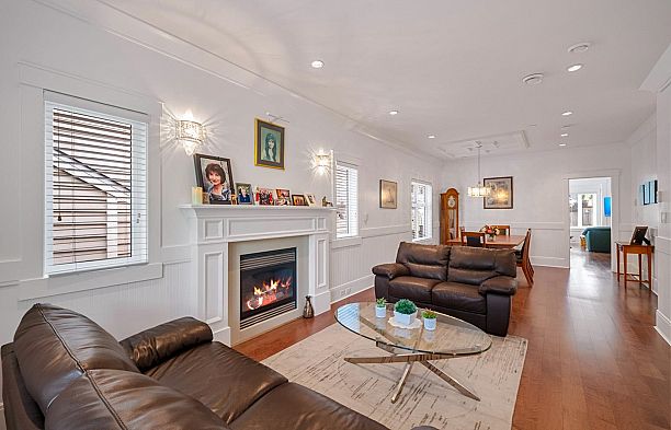 3288 W 32nd Avenue MacKenzie Heights