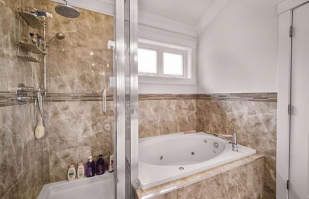 3288 W 32nd Avenue MacKenzie Heights
