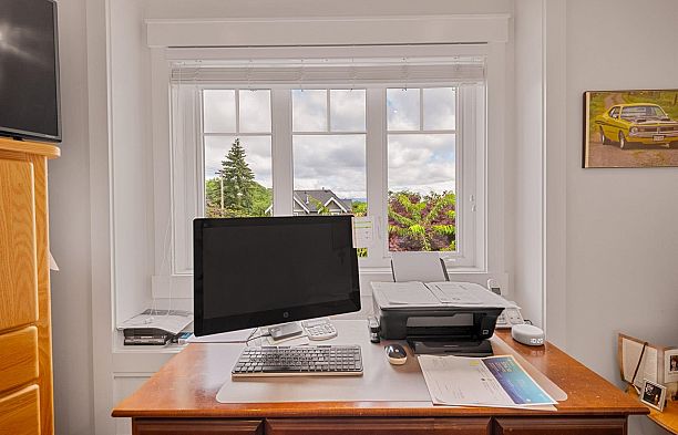 3288 W 32nd Avenue MacKenzie Heights