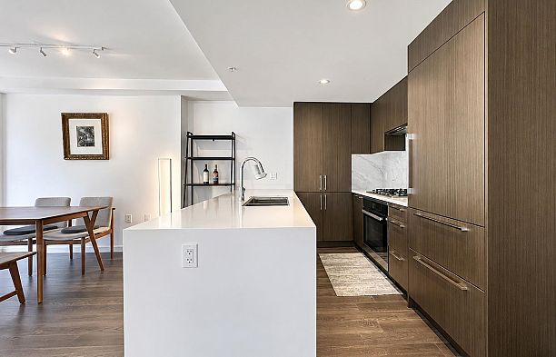 104 5383 Cambie Street Cambie