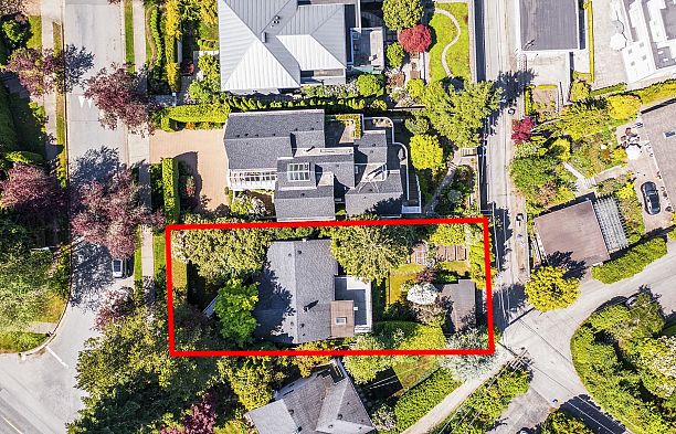4888 Narvaez Drive Quilchena