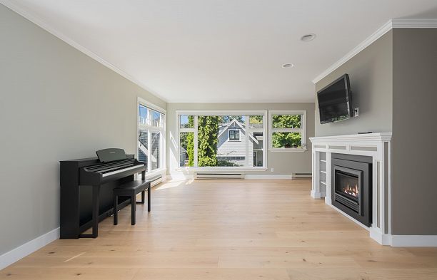 3085 Maple Street Kitsilano