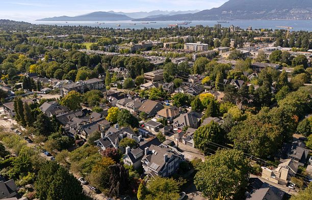 3085 Maple Street Kitsilano
