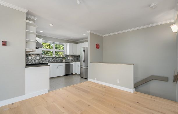 3085 Maple Street Kitsilano