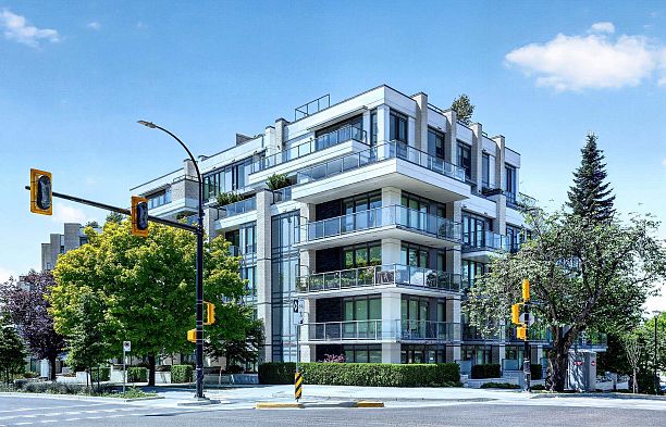 518 W 30th Avenue Cambie
