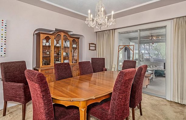 5433 Ash Street Cambie