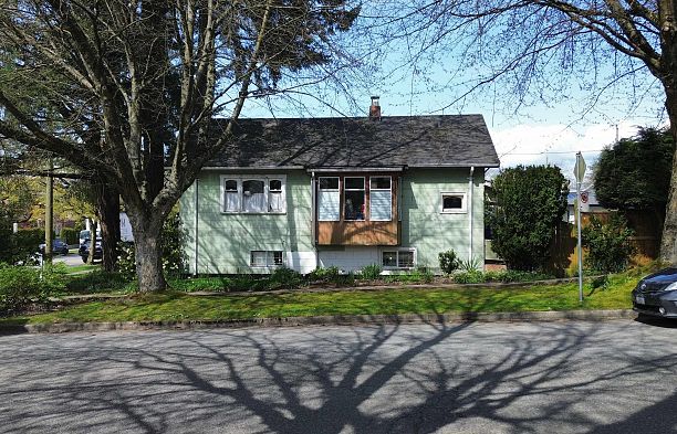 4496 Ontario Street Main