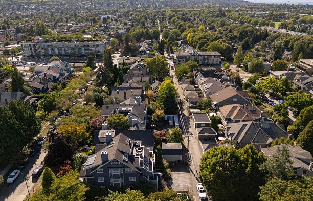 3085 Maple Street Kitsilano