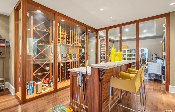 6963 Fremlin Street South Cambie