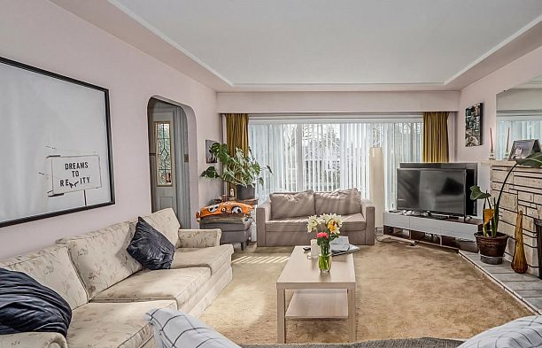 5433 Ash Street Cambie