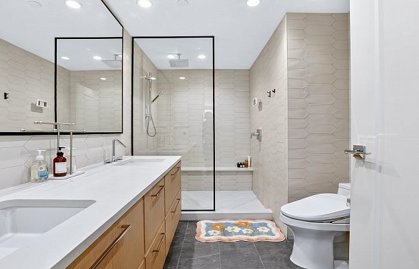 518 W 30th Avenue Cambie