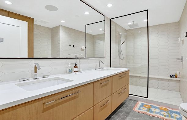 518 W 30th Avenue Cambie