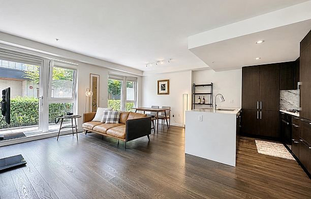 104 5383 Cambie Street Cambie