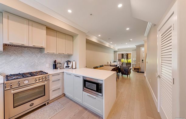 7519 Yukon Street Marpole
