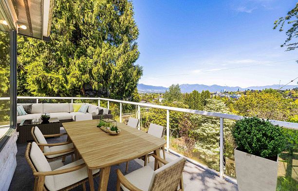4888 Narvaez Drive Quilchena