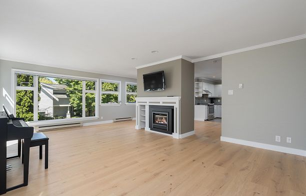 3085 Maple Street Kitsilano