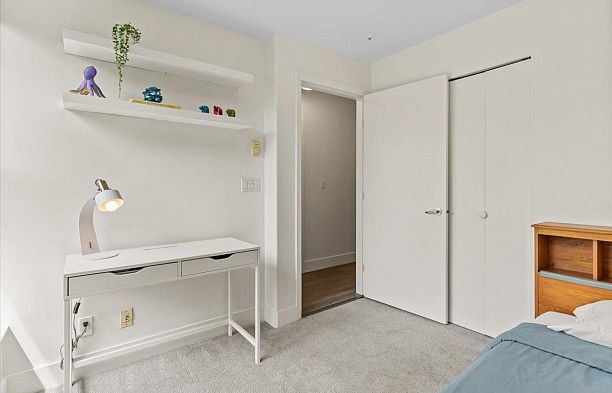 111 2688 Vine Street Kitsilano