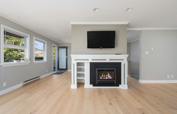 3085 Maple Street Kitsilano