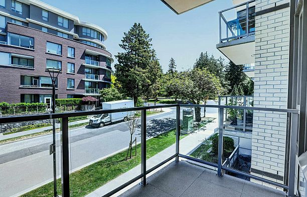 518 W 30th Avenue Cambie
