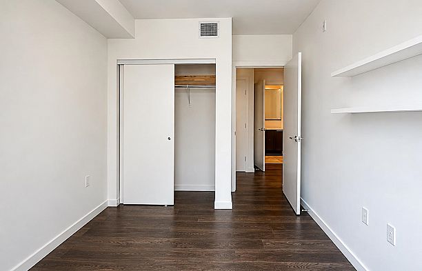 104 5383 Cambie Street Cambie