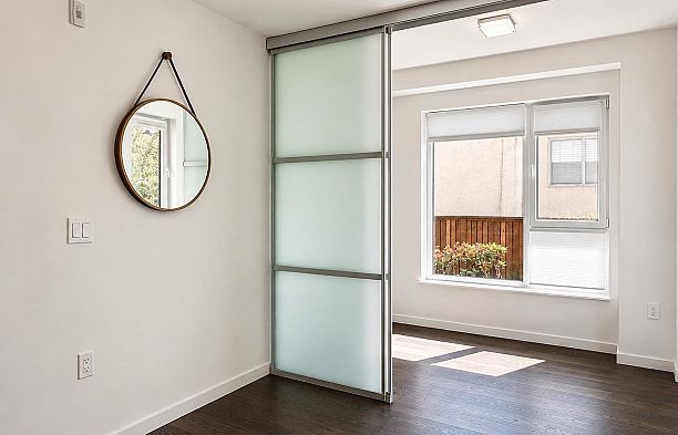 104 5383 Cambie Street Cambie