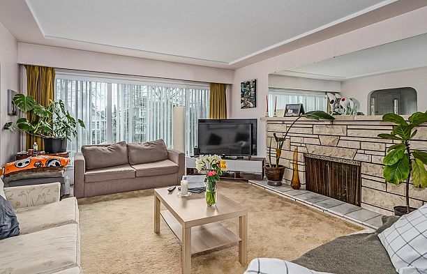 5433 Ash Street Cambie