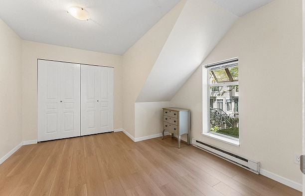 410 3727 W 10th Avenue Point Grey