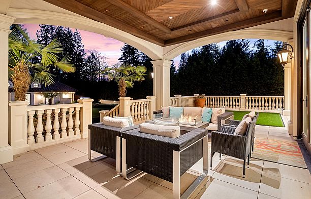 4768 W 4th Avenue Point Grey