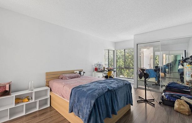 311 444 W 49th Avenue South Cambie