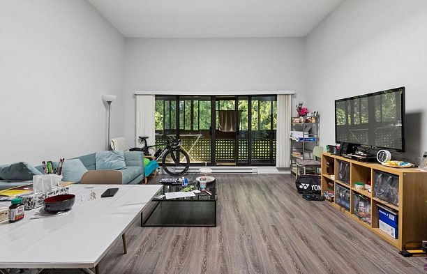 311 444 W 49th Avenue South Cambie