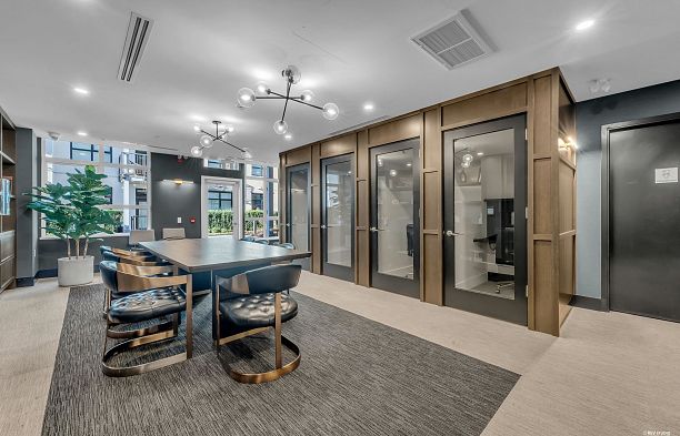 101 5007 Ash Street Cambie