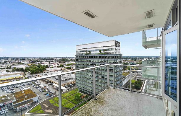 2206 8131 Nunavut Lane Marpole