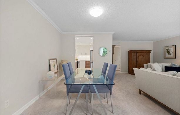 305 4101 Yew Street Quilchena
