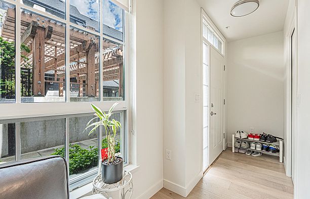 7903 Oak Street Marpole