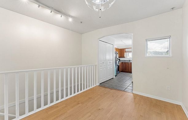 410 3727 W 10th Avenue Point Grey