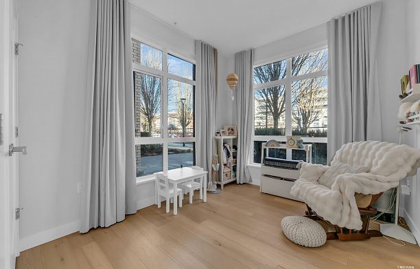 101 5007 Ash Street Cambie