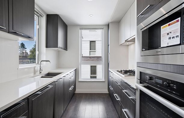 608 6677 Cambie Street South Cambie