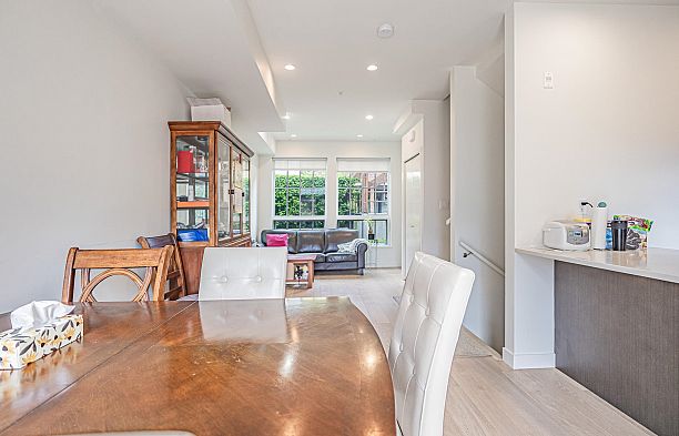 7903 Oak Street Marpole