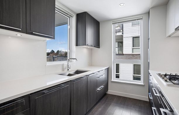 608 6677 Cambie Street South Cambie