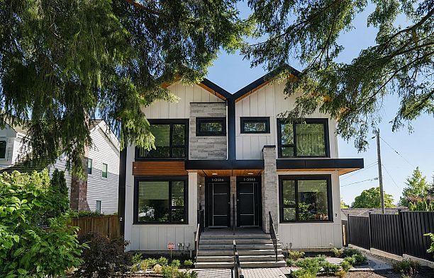 3586 W 42nd Avenue Southlands