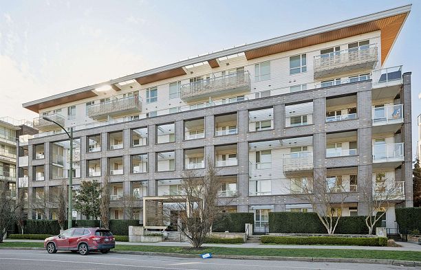 608 6677 Cambie Street South Cambie